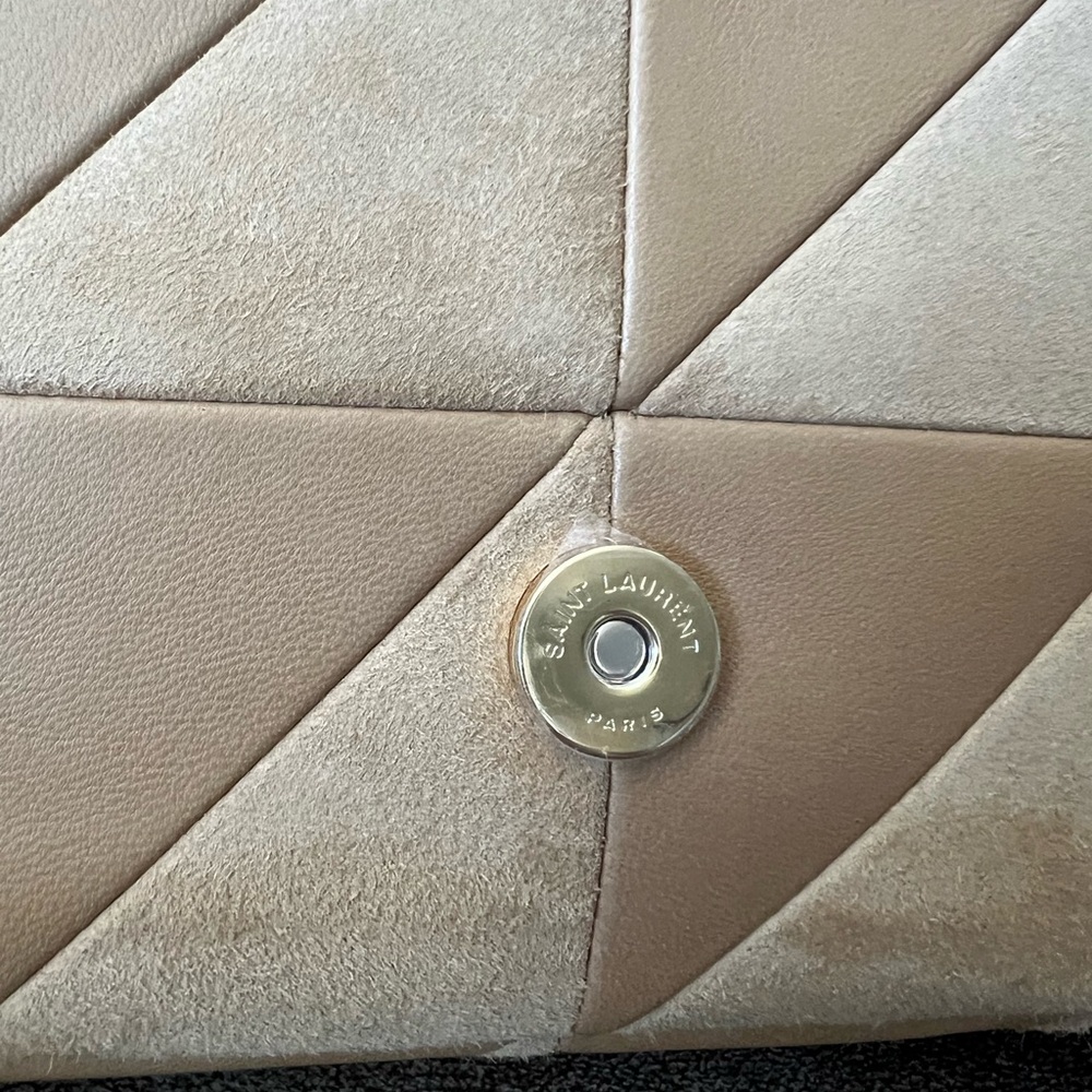 Saint Laurent Quilted Patchwork Leather Shoulder Bag in Beige - Picture 7 of 11